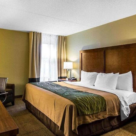 Mulberry Inn Newport News Bagian luar foto
