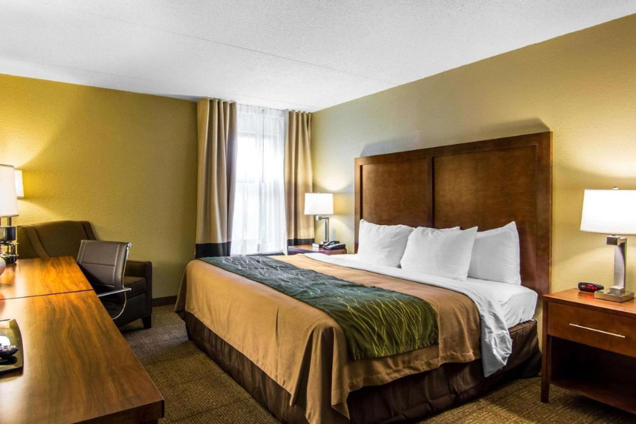 Mulberry Inn Newport News Bagian luar foto